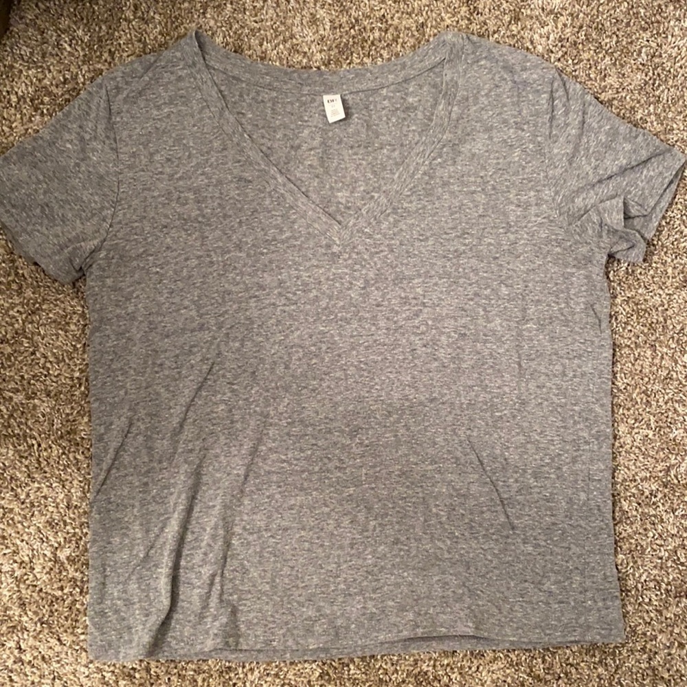 BP v neck t shirt
